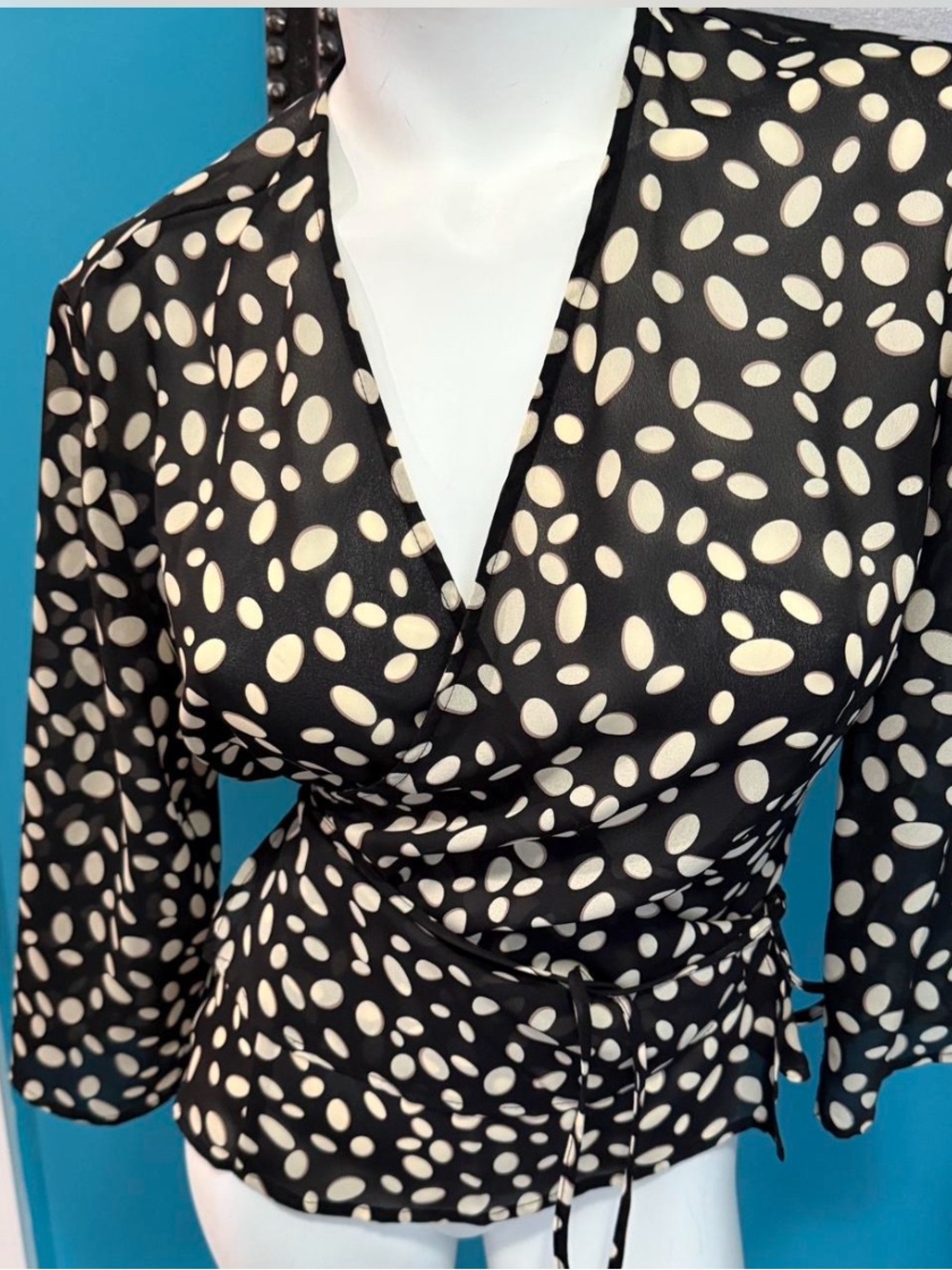 The limited top size medium